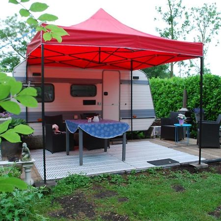 B&B Oeland Caravan "Juf Jansen" Ottoland Εξωτερικό φωτογραφία