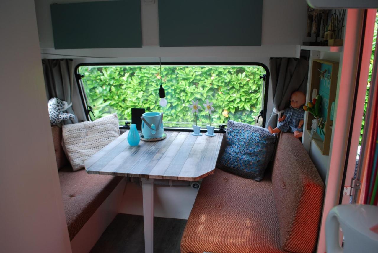 B&B Oeland Caravan "Juf Jansen" Ottoland Εξωτερικό φωτογραφία