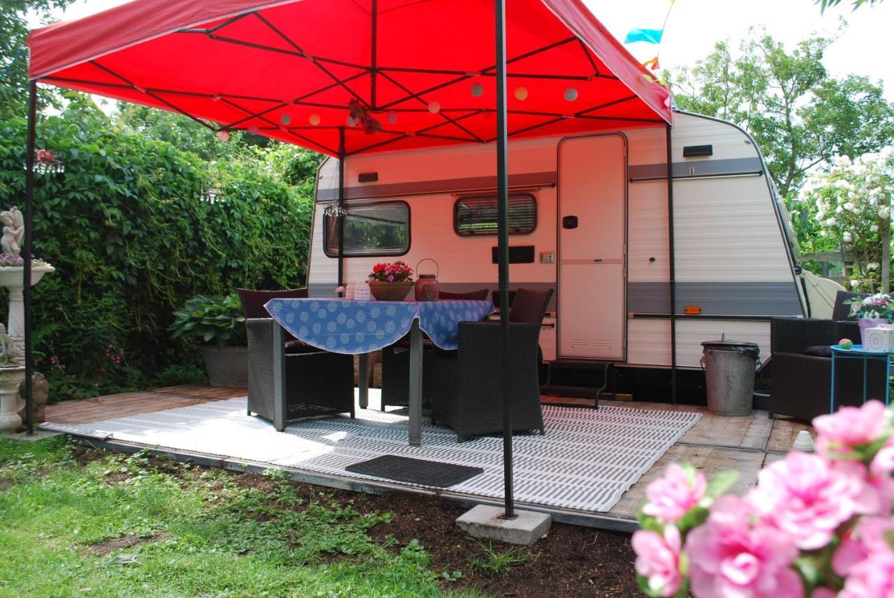 B&B Oeland Caravan "Juf Jansen" Ottoland Εξωτερικό φωτογραφία