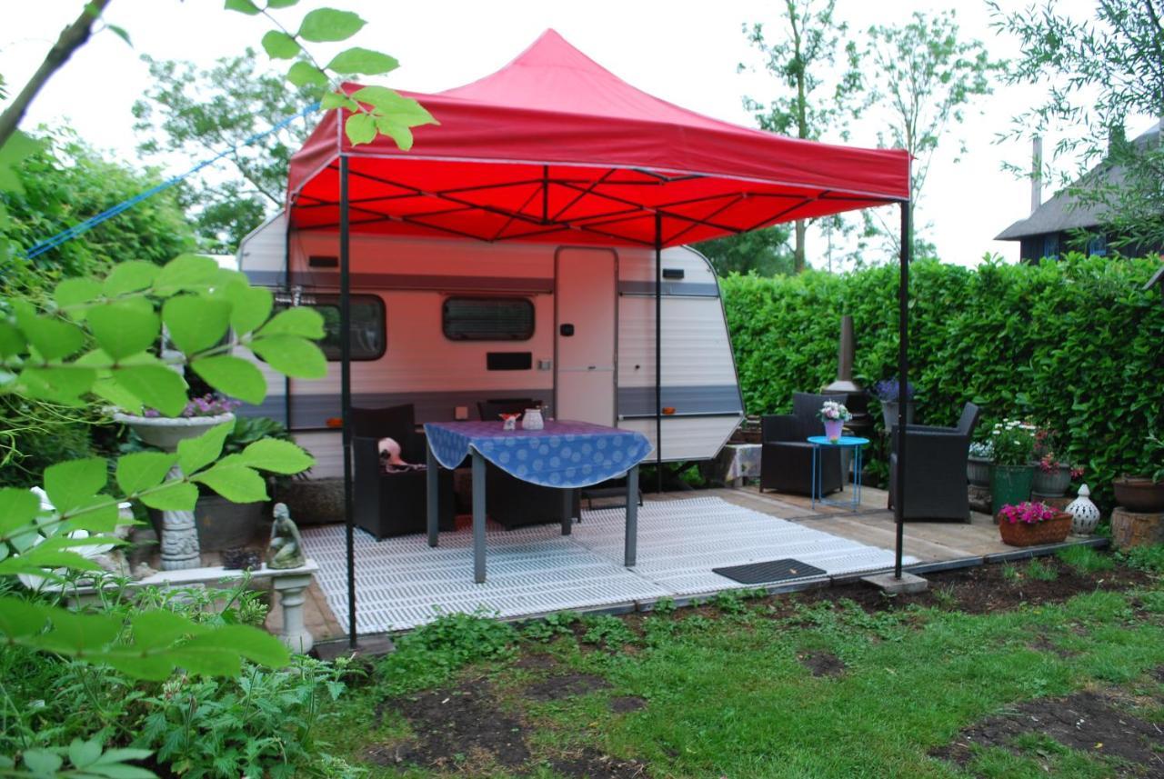 B&B Oeland Caravan "Juf Jansen" Ottoland Εξωτερικό φωτογραφία