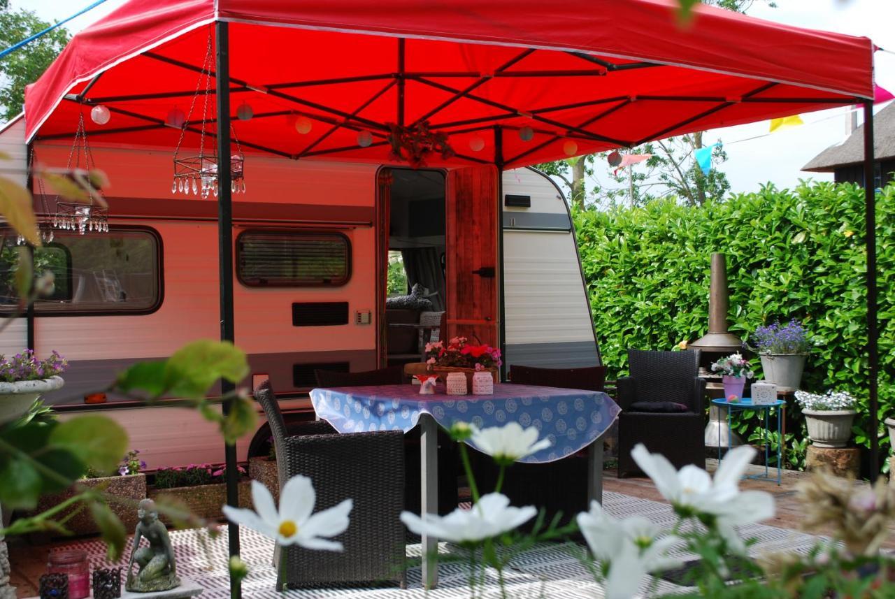 B&B Oeland Caravan "Juf Jansen" Ottoland Δωμάτιο φωτογραφία